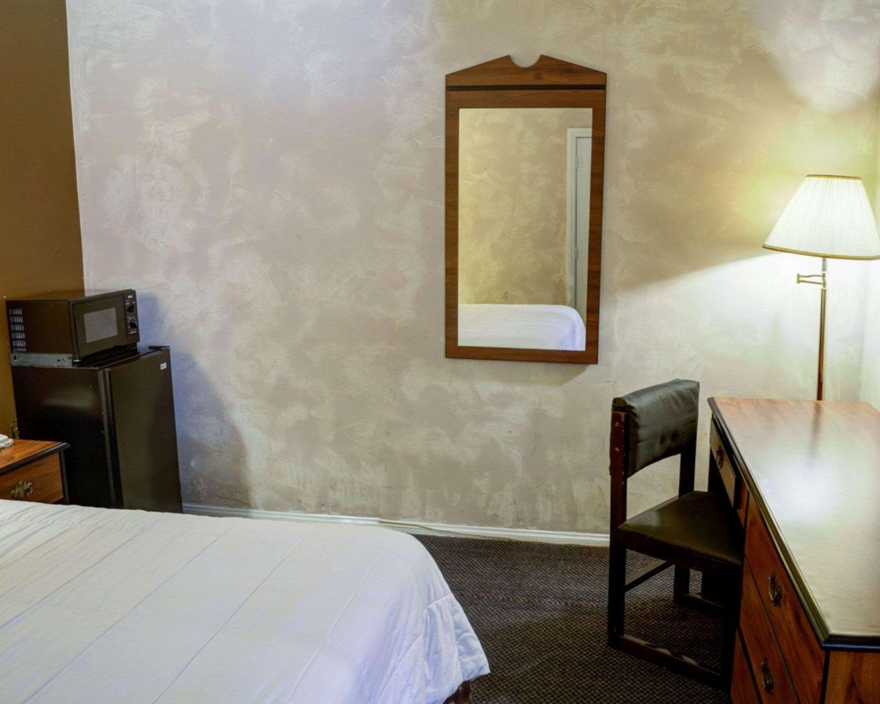 Rodeway Inn Near Venice Beach Лос-Анджелес Экстерьер фото