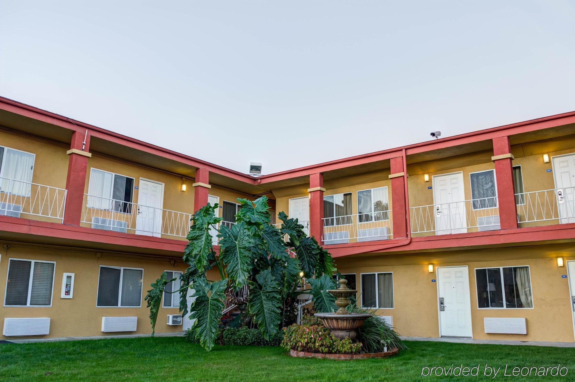 Rodeway Inn Near Venice Beach Лос-Анджелес Экстерьер фото